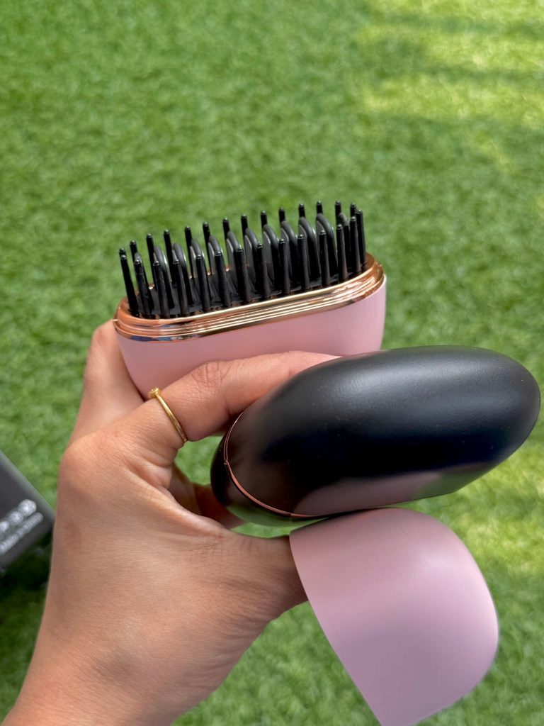 Wireless Portable Straight Hair Comb (Pink)